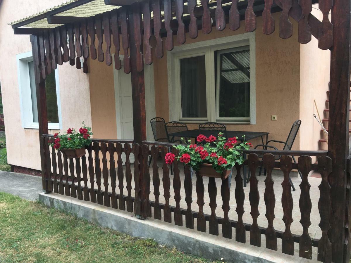 Balatonfenyves - Munkacsy U. 6. Villa Екстериор снимка